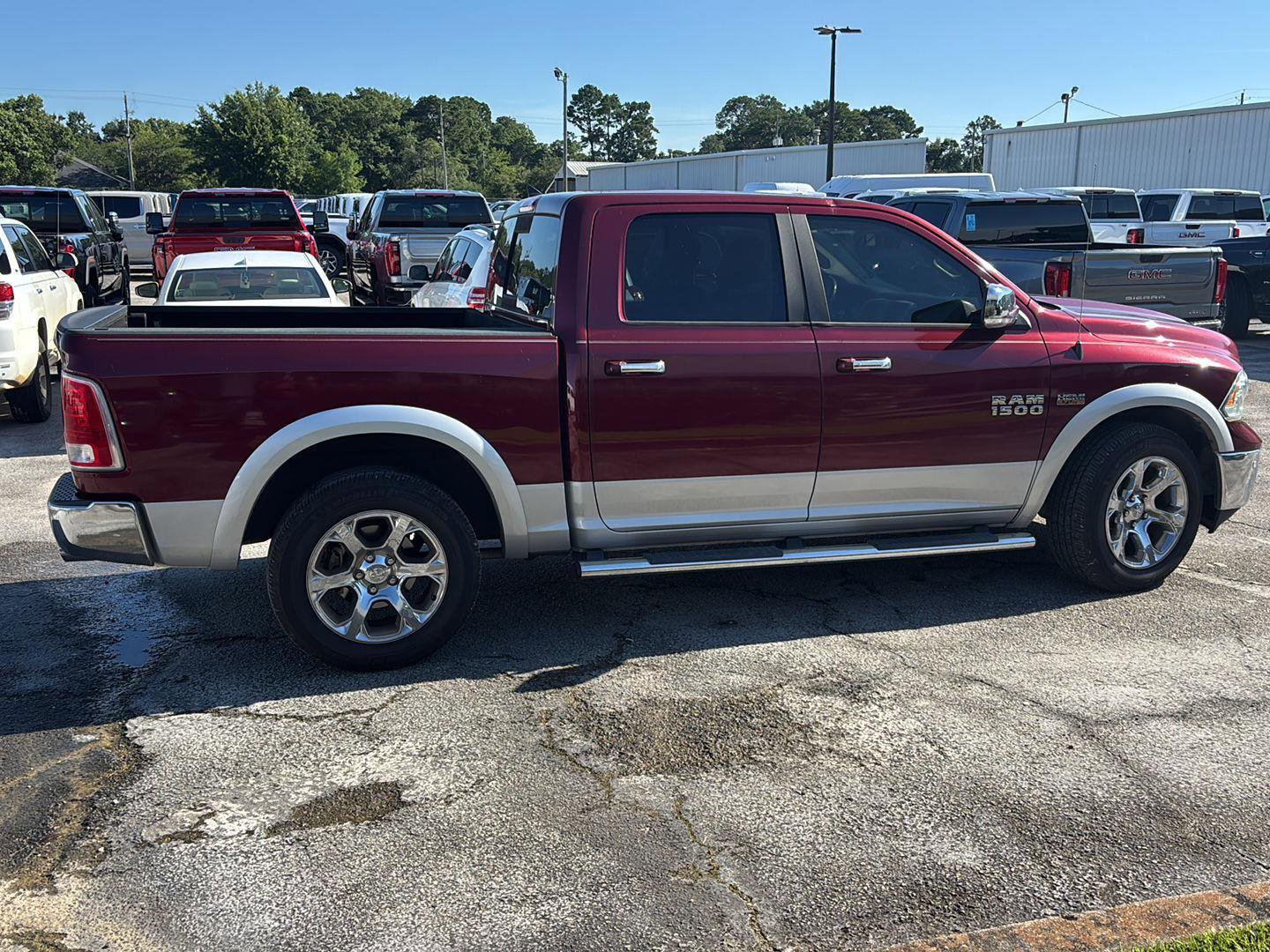 Used 2017 RAM 1500 Laramie w/ Convenience Group RWD image 8