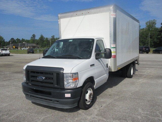 Used 2021 Ford E-350 and Econoline 350 Super Duty w/ Power Windows & Locks Group RWD image 2