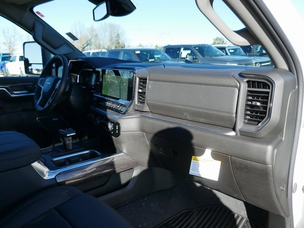 New 2026 Chevrolet Silverado 1500 LTZ w/ Max Trailering Package image 10