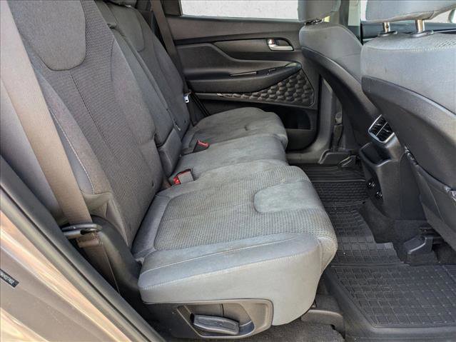 Used 2019 Hyundai Santa Fe SE image 19