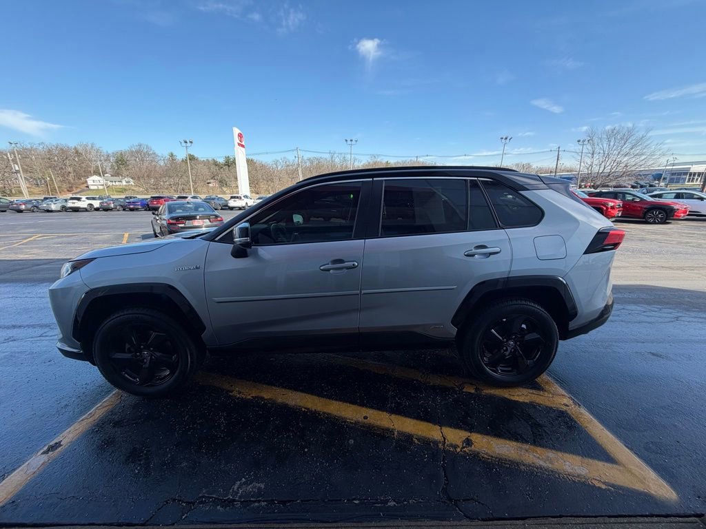 Used 2020 Toyota RAV4 XSE image 8