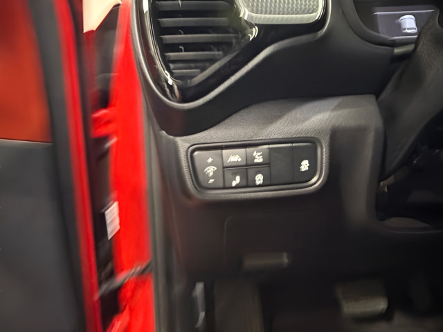 Used 2020 Kia Soul GT-Line Turbo FWD image 12