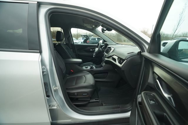 Used 2022 GMC Terrain SLT image 20