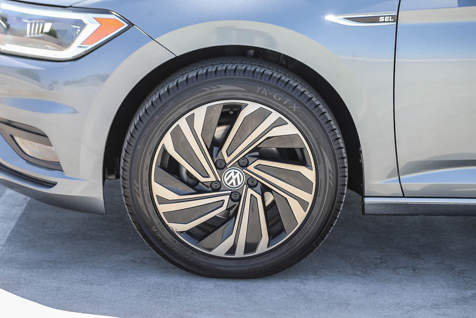 Used 2019 Volkswagen Jetta SEL Premium FWD image 10