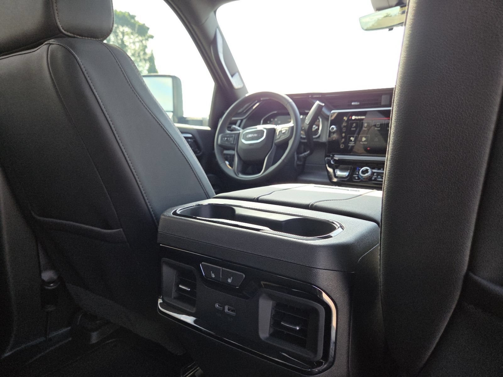 New 2026 GMC Sierra 2500 AT4 w/ AT4 Premium Plus Package AWD/4WD image 28