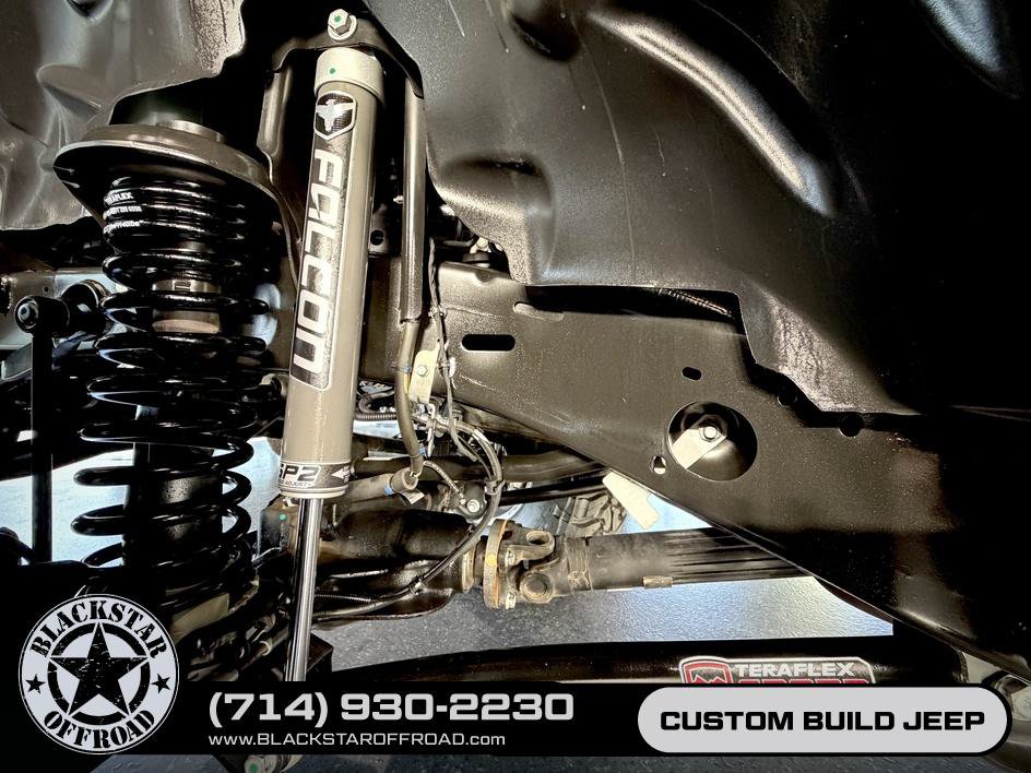 Used 2024 Jeep Gladiator Rubicon w/ Technology Group AWD/4WD image 30