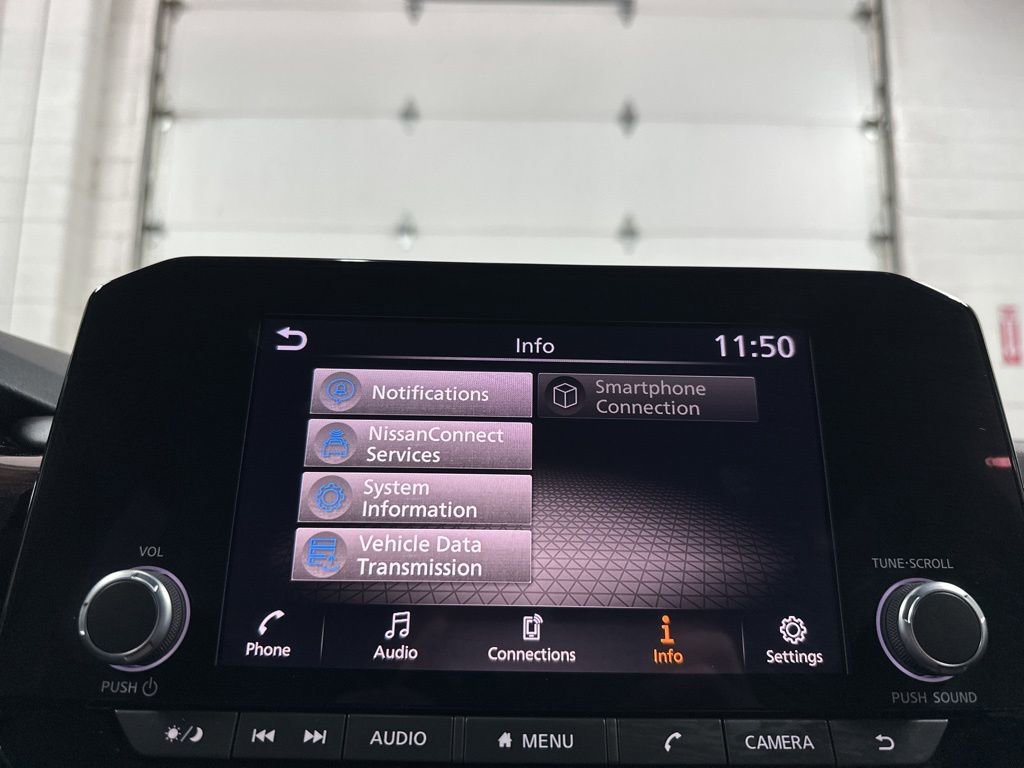 Used 2024 Nissan Pathfinder Rock Creek AWD/4WD image 29