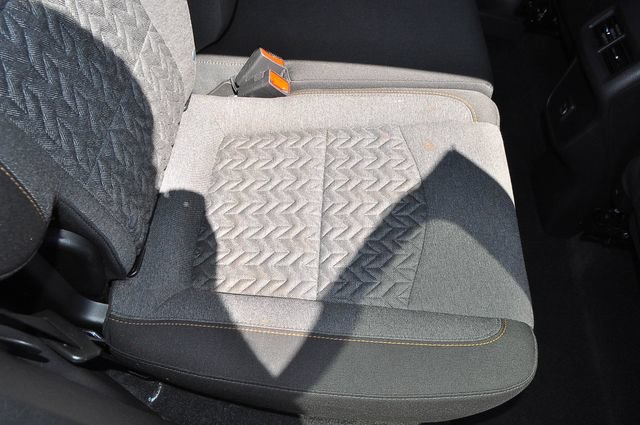 Used 2024 Chevrolet Equinox LT w/ LPO, Floor Liner Package FWD image 27