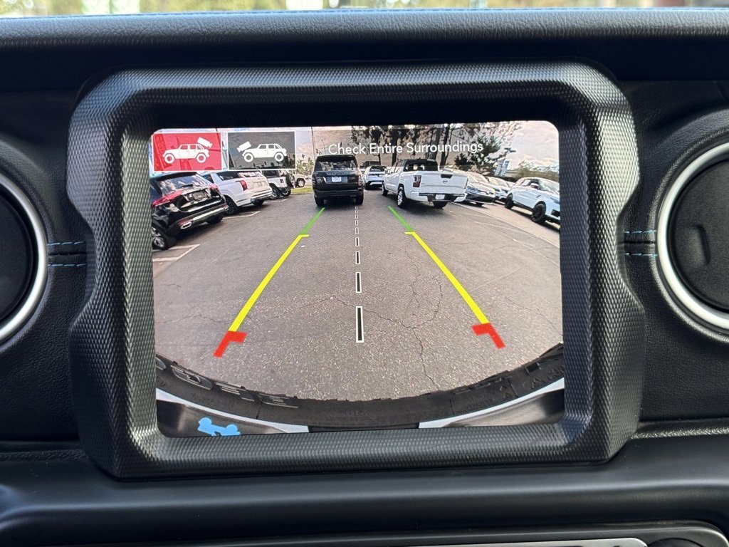 Used 2023 Jeep Wrangler Unlimited Rubicon 4xe image 26