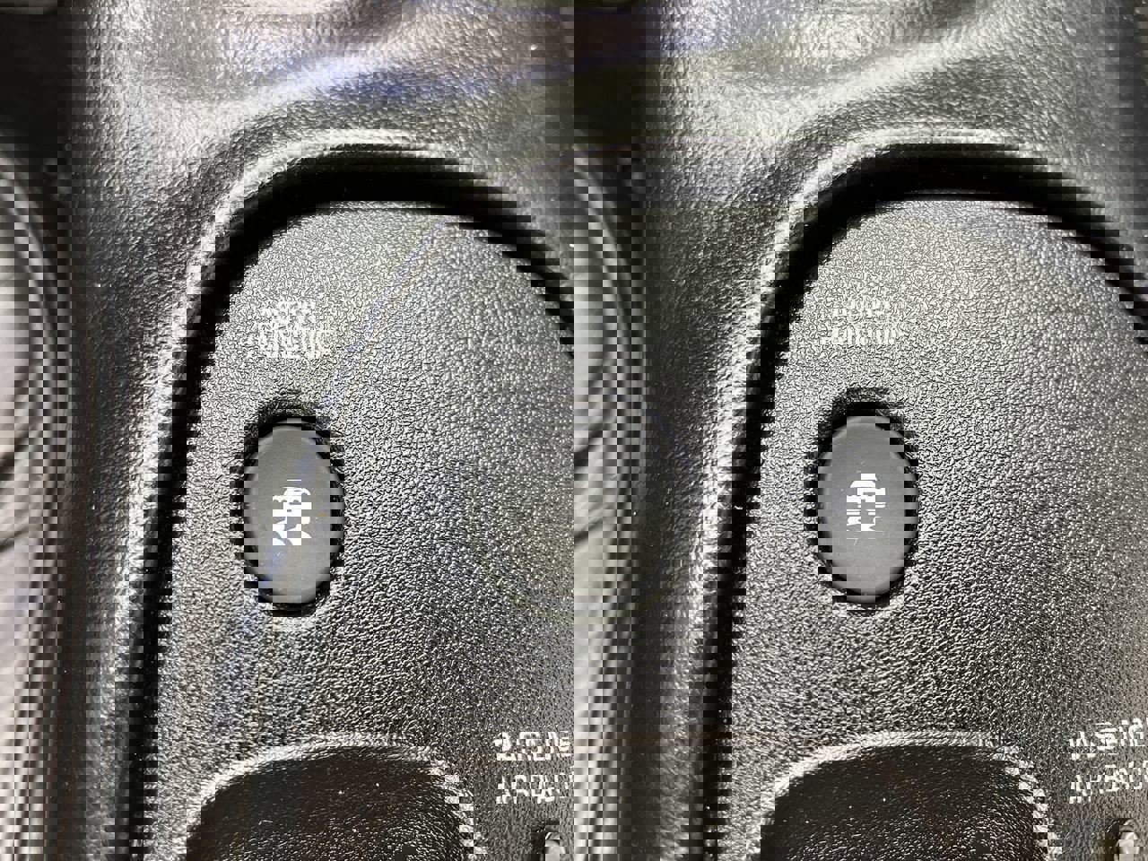 Used 2001 Chevrolet Corvette Convertible w/ Preferred Equipment Group2 image 14