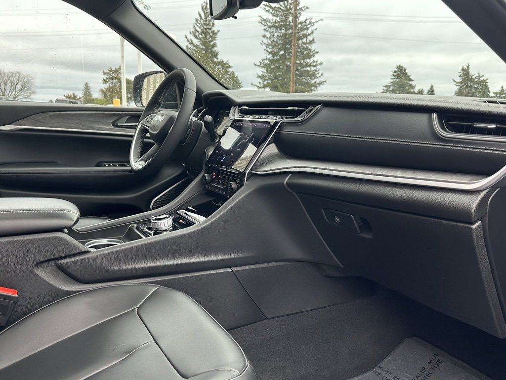 Used 2024 Jeep Grand Cherokee Limited 4xe image 21