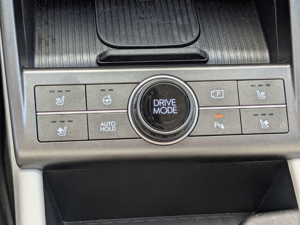Certified 2026 Hyundai Kona Limited FWD image 30