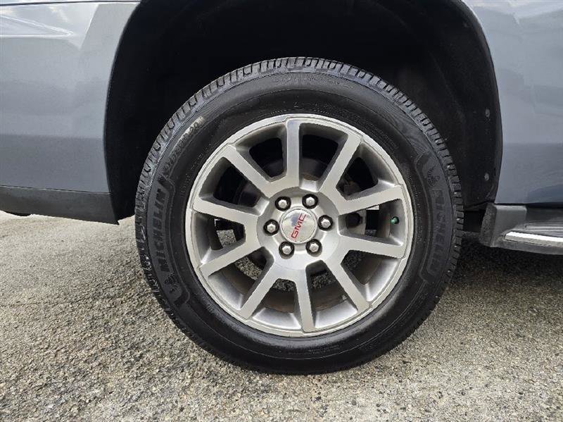 Used 2015 GMC Yukon SLT w/ Open Road Package RWD image 12