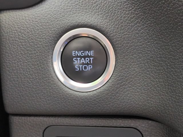 Used 2024 Toyota Tundra Limited AWD/4WD image 28