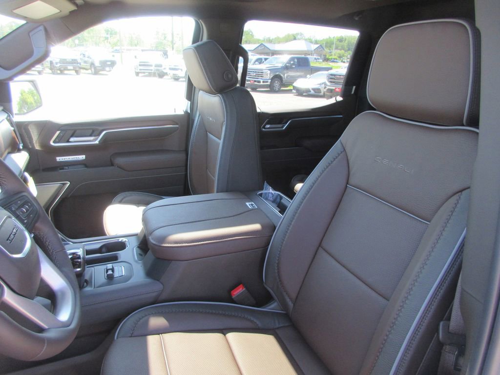 New 2026 GMC Sierra 1500 Denali AWD/4WD image 13