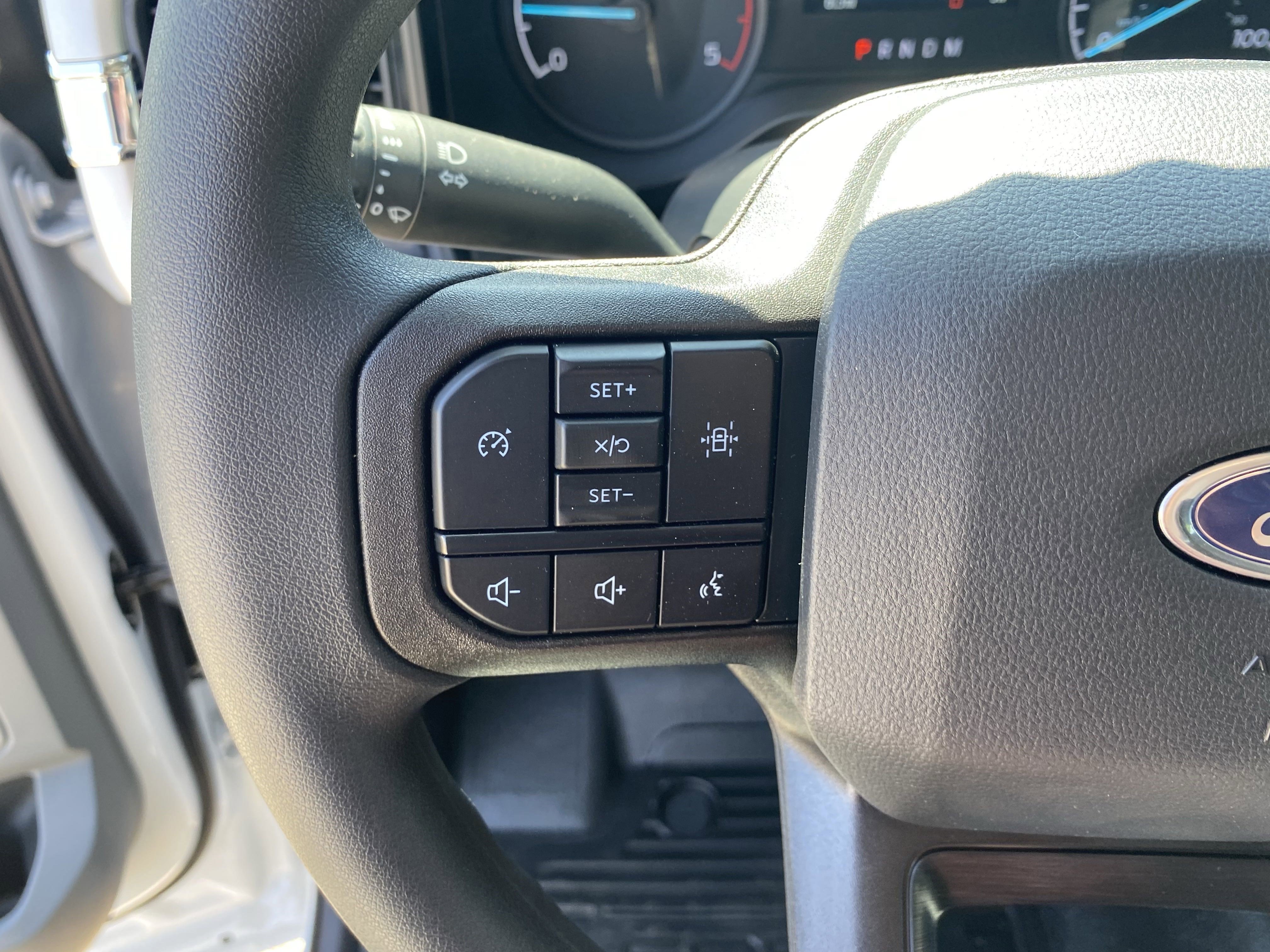 New 2025 Ford F350 XL w/ XL Chrome Package image 19