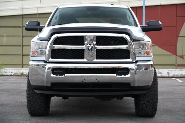 Used 2018 RAM 2500 Tradesman w/ Chrome Appearance Group AWD/4WD image 4