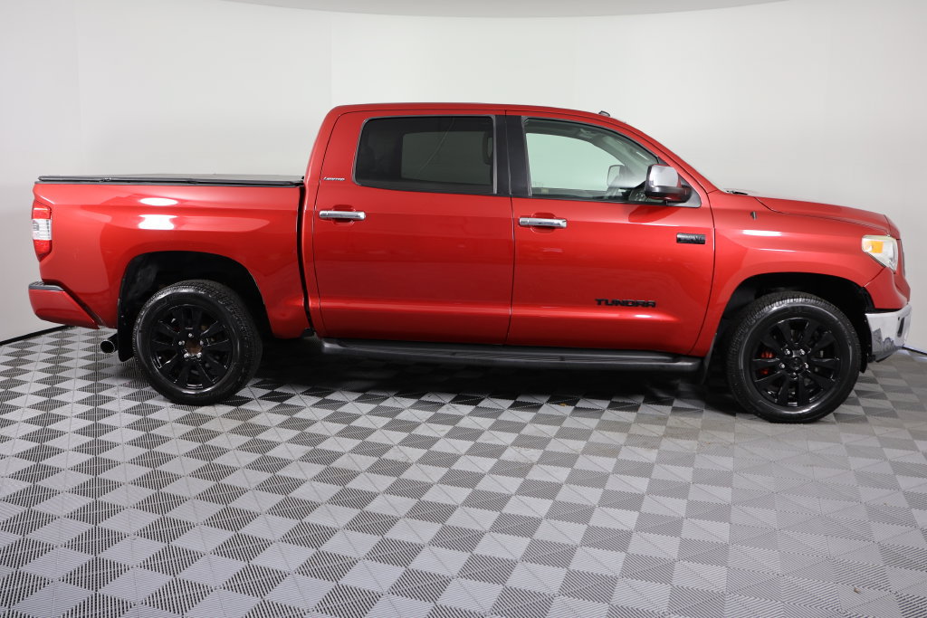 Used 2017 Toyota Tundra Limited w/ Limited Premium Package AWD/4WD image 9