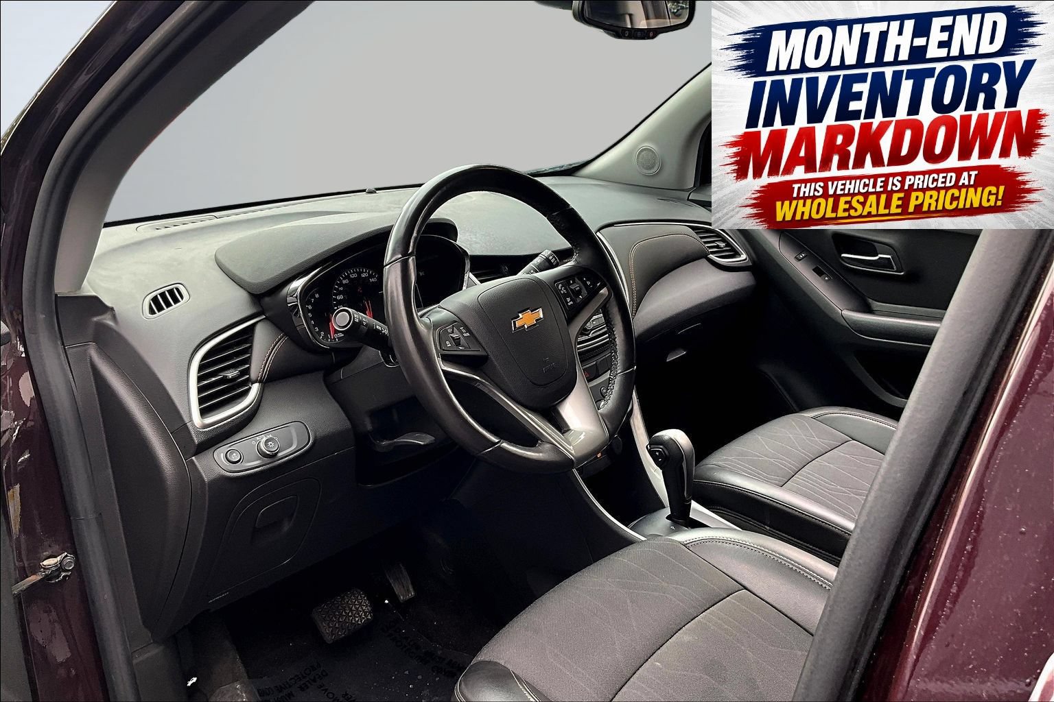 Used 2022 Chevrolet Trax LT w/ Driver Confidence Package AWD/4WD image 16