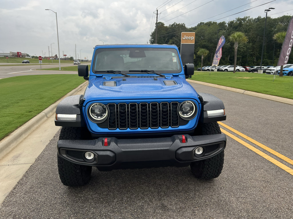 Certified 2025 Jeep Wrangler Unlimited Rubicon w/ Convenience Group AWD/4WD image 10