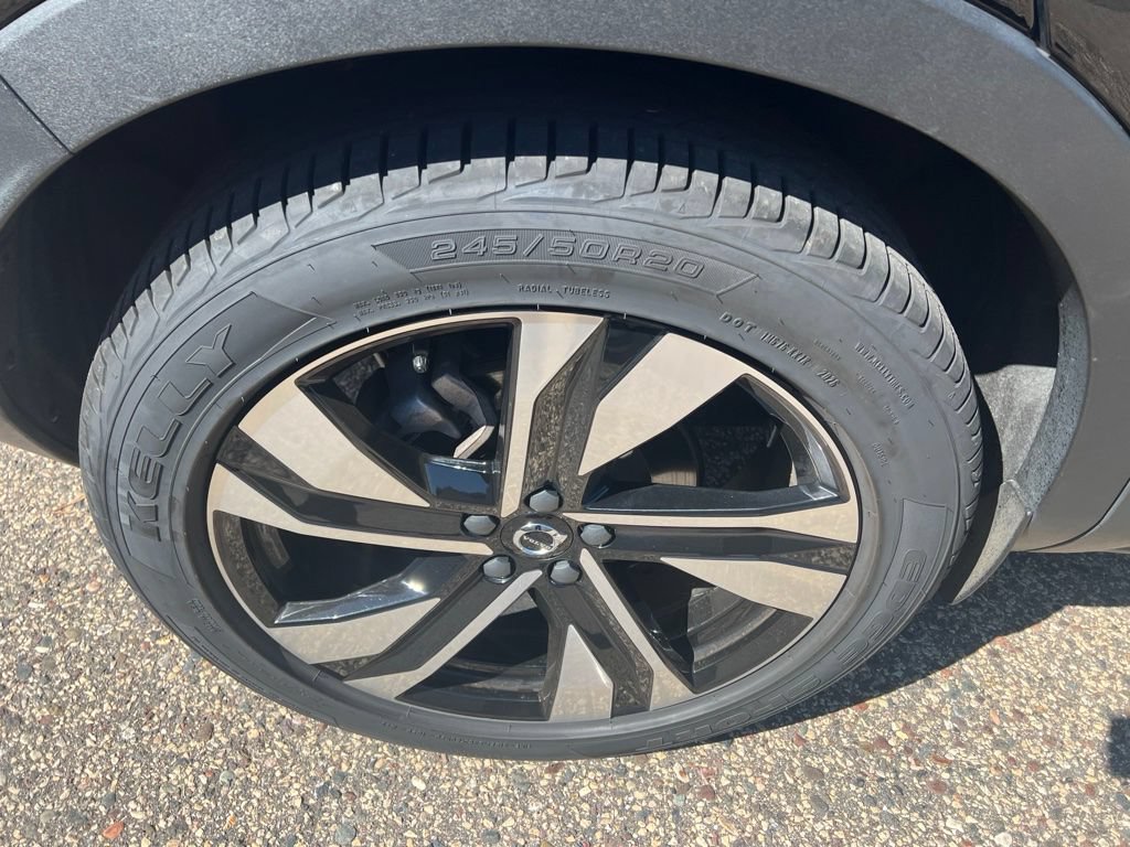 Used 2023 Volvo XC40 B5 Ultimate w/ Protection Package Premier AWD/4WD image 25