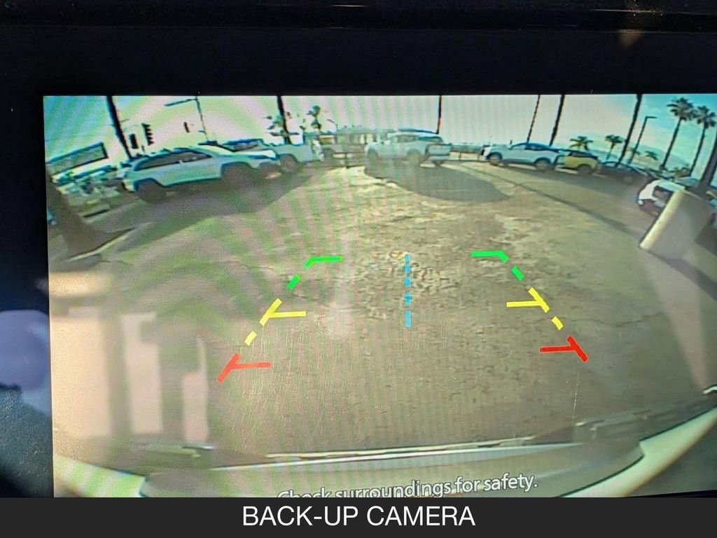 Used 2023 Nissan Frontier SV w/ SV Convenience Package RWD image 16