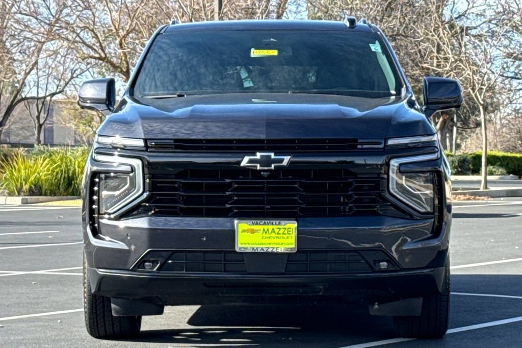 Used 2025 Chevrolet Suburban RST image 7