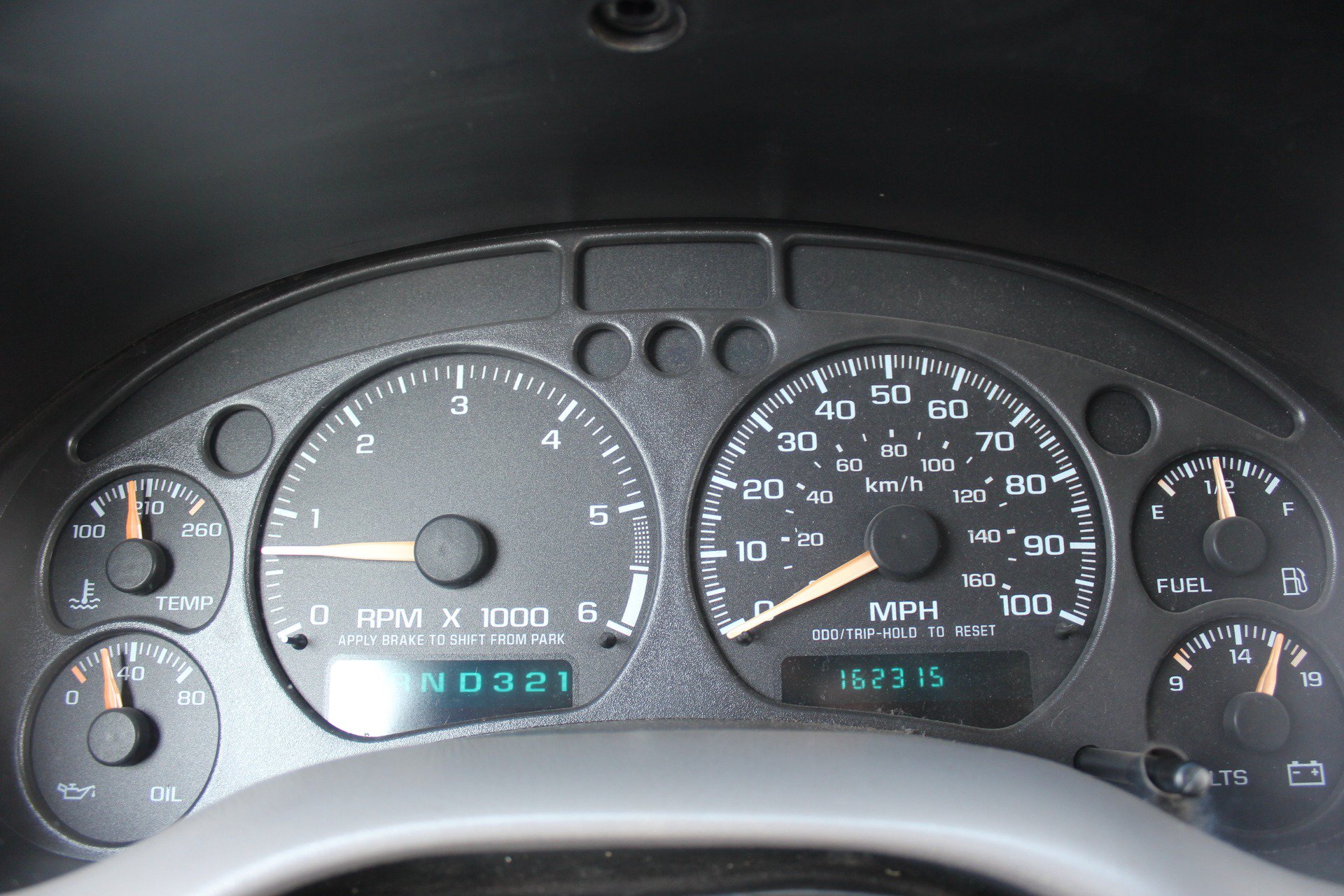 Used 2004 Chevrolet Blazer LS w/ Preferred Equipment Group AWD/4WD image 22