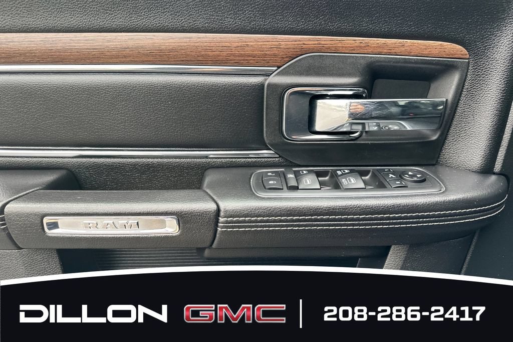 Used 2017 RAM 1500 Laramie AWD/4WD image 14