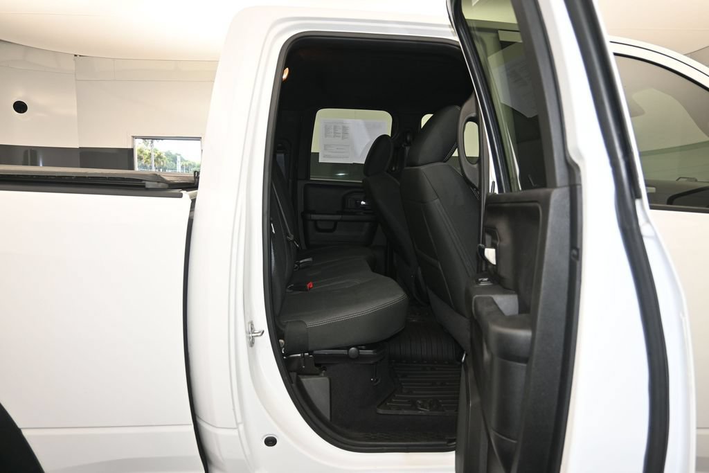 Used 2022 RAM 1500 Warlock AWD/4WD image 26
