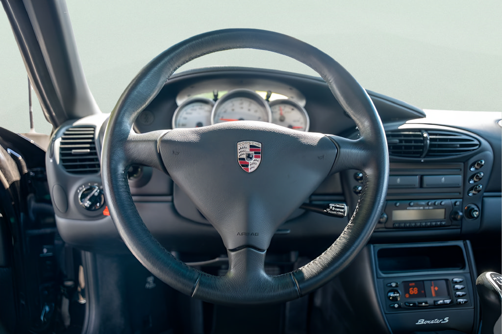 Used 2001 Porsche Boxster S RWD image 32