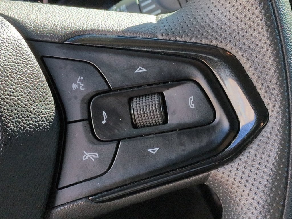 Used 2026 Chevrolet TrailBlazer LT AWD/4WD image 8