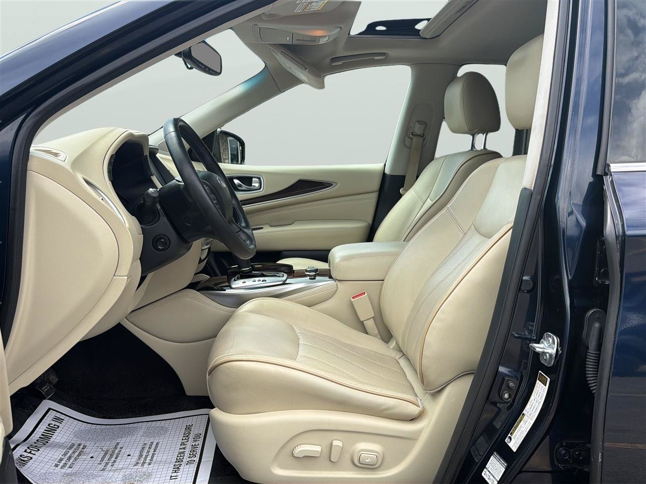 Used 2015 INFINITI QX60 Luxe w/ Premium Plus Package AWD/4WD image 13