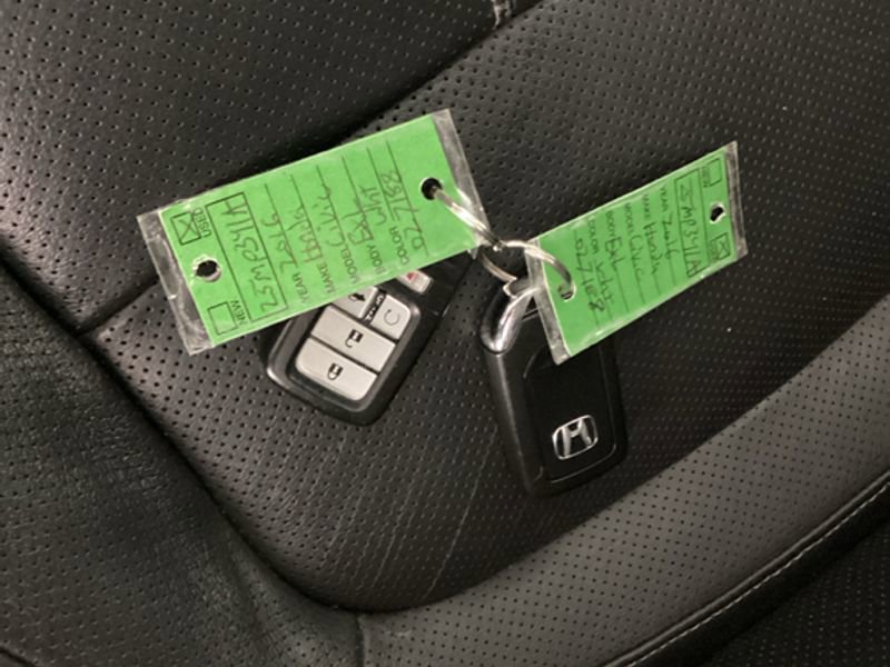 Used 2016 Honda Civic EX-L image 32