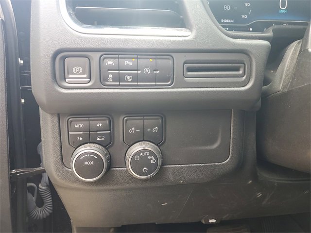 Used 2023 Chevrolet Suburban RST w/ Luxury Package image 21