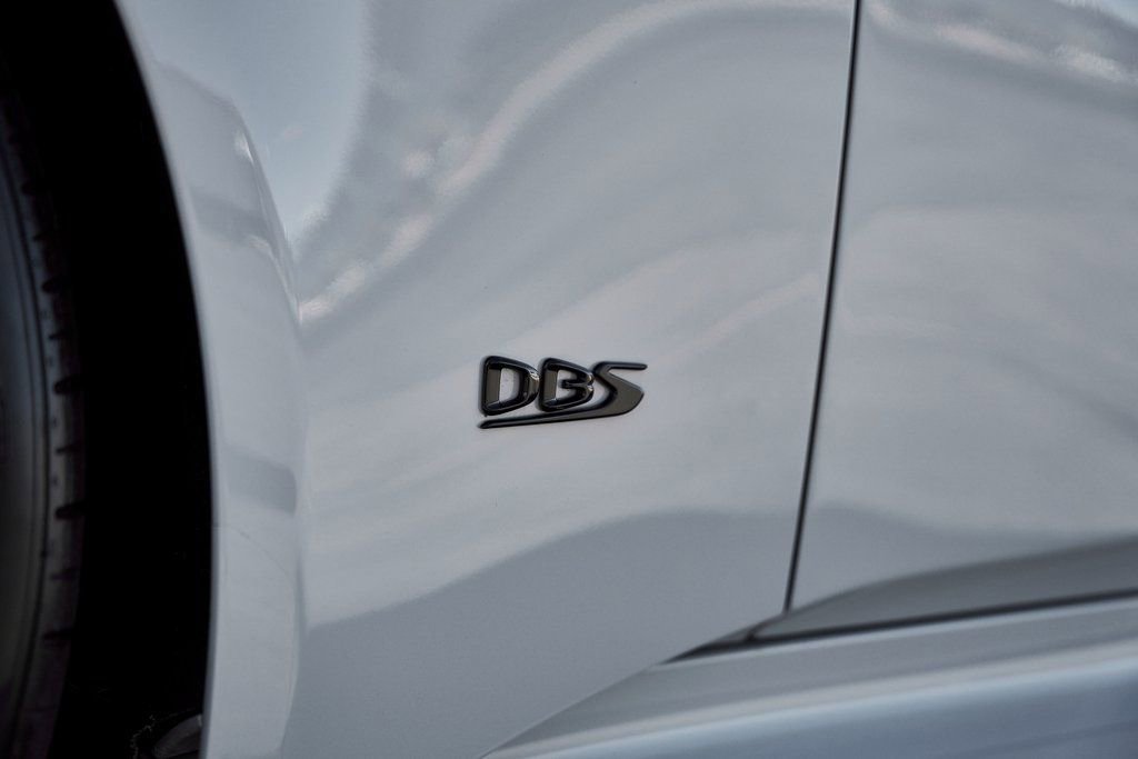 Used 2023 Aston Martin DBS Superleggera Volante RWD image 12
