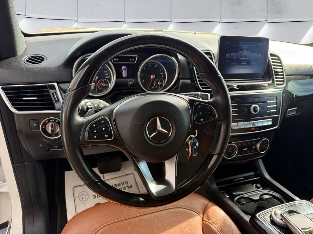 Used 2018 Mercedes-Benz GLE 350 4MATIC image 9