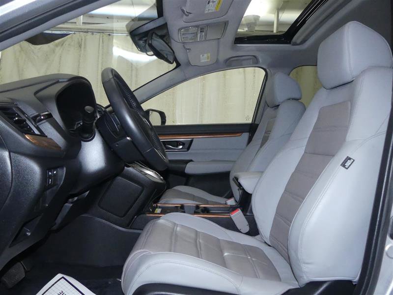 Used 2022 Honda CR-V Touring image 18