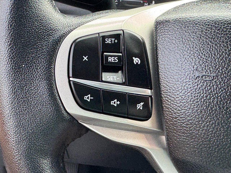 Used 2023 Ford Explorer XLT w/ Equipment Group 202A image 18