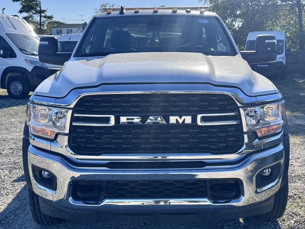 New 2024 RAM 4500 SLT w/ Quick Order Package 2YG SLT image 3