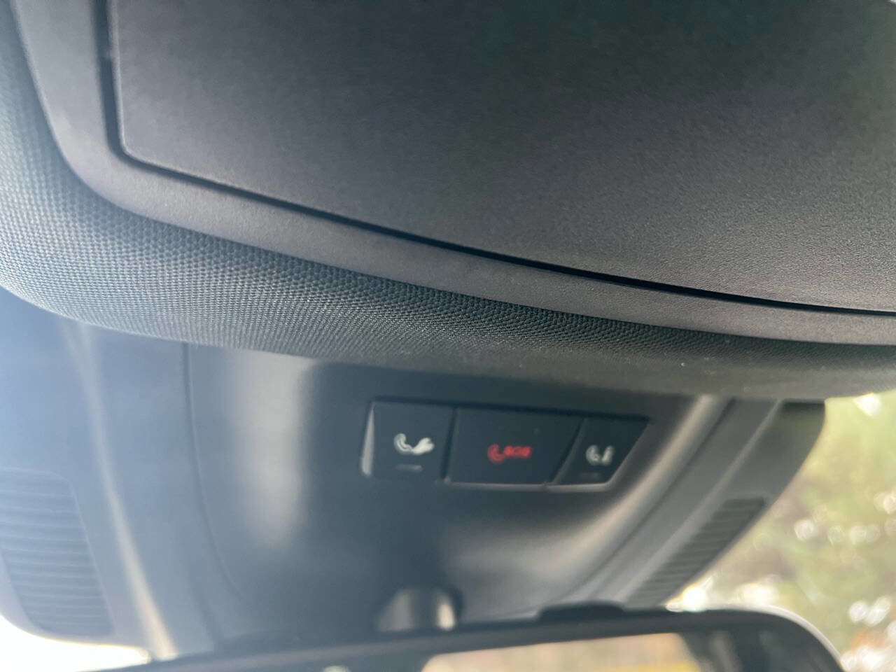 Used 2017 Mercedes-Benz GLS 450 4MATIC w/ Premium Package image 23