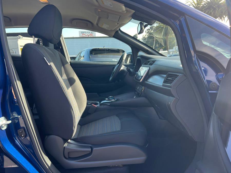 Used 2024 Nissan Leaf SV Plus image 34