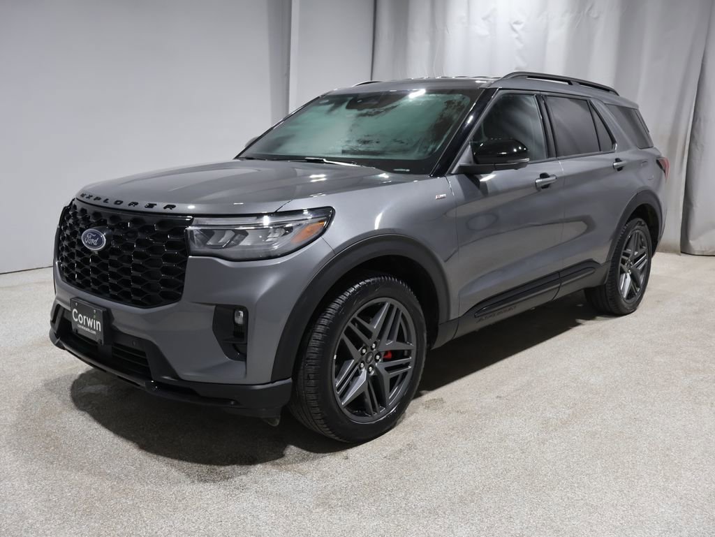 Used 2025 Ford Explorer ST-Line w/ ST-Line Street Pack image 5