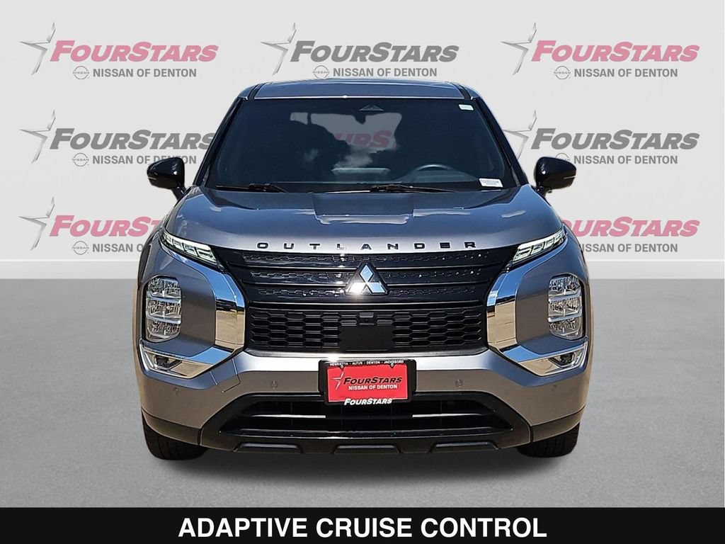 Used 2024 Mitsubishi Outlander SE Black Edition FWD image 10