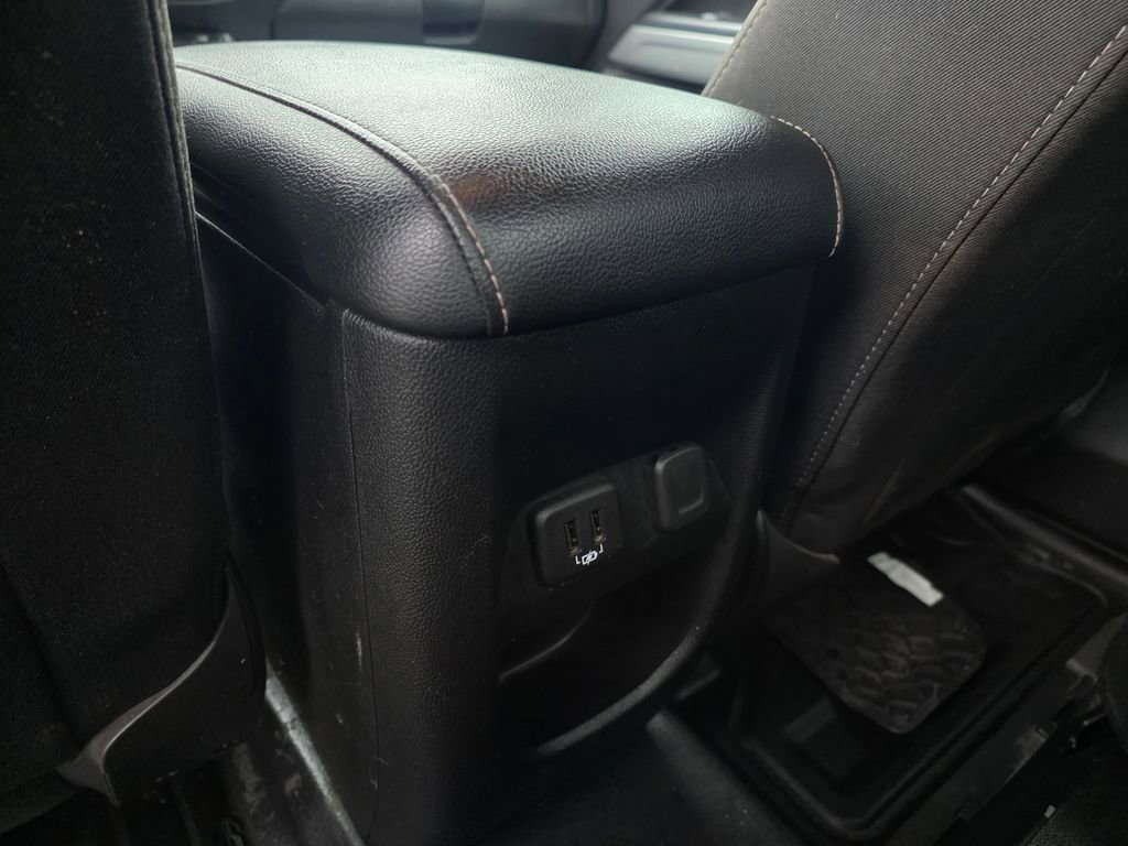 Used 2022 Chevrolet Colorado LT w/ Fleet Safety Package image 24