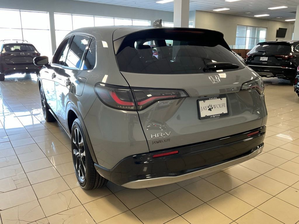 Used 2026 Honda HR-V EX-L image 6