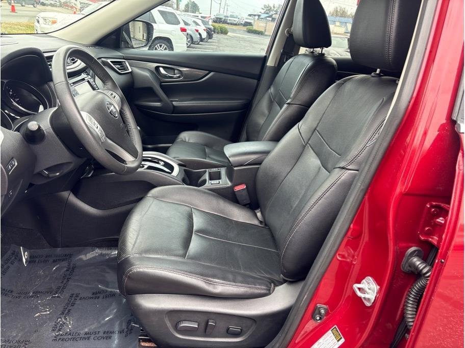 Used 2016 Nissan Rogue SL w/ SL Premium Package image 11