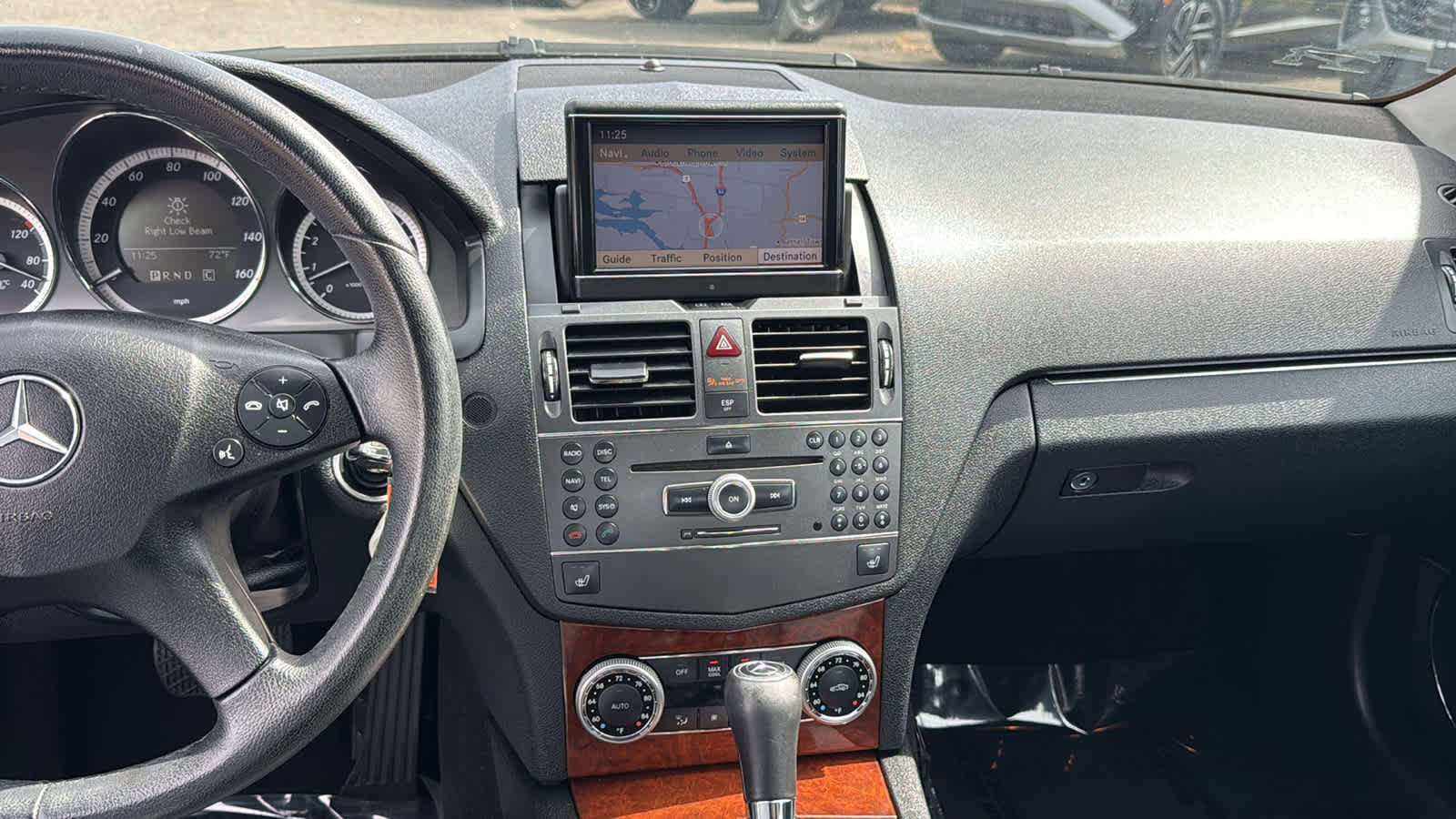 Used 2010 Mercedes-Benz C 300 4MATIC Sedan image 19