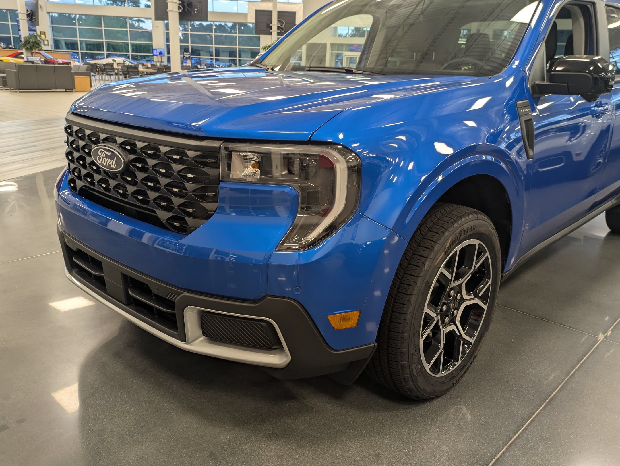 New 2026 Ford Maverick Lariat w/ 4K Tow Package AWD/4WD image 10