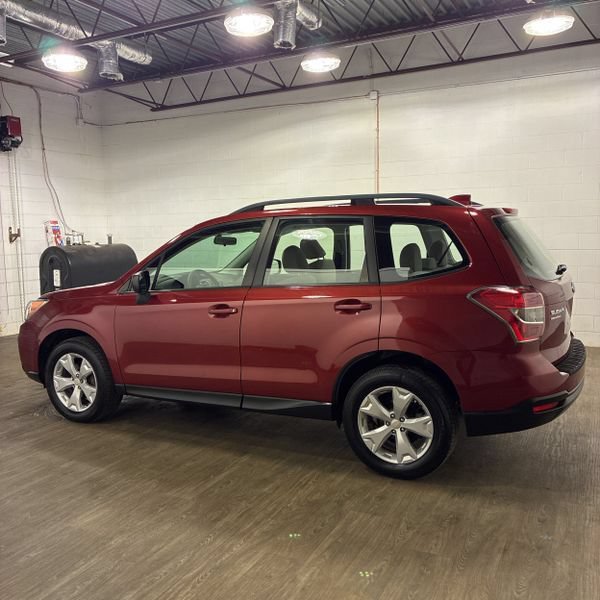 Used 2016 Subaru Forester 2.5i w/ Alloy Wheel Package AWD/4WD image 12